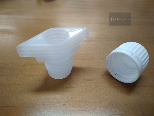 Пластиковая крышка Споут извива для пластикового жидкостного мешка упаковывая, материала качества еды