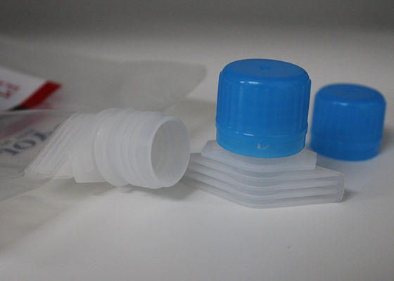Разносторонние пластиковые крышки Споут для пакета прачечной жидкостного кладут высоту в мешки 39мм