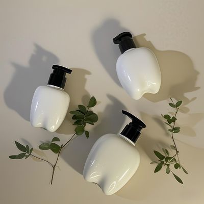 Пластиковая бутылка в форме зуба объемом 100-250 мл с помповым дозатором для мытья рук, лосьона для волос, антисептика для рук, настраиваемый логотип